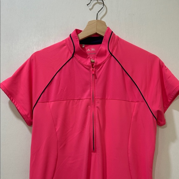 ADIDAS GOLF WOMENS VIBRANT PINK SHORT SLEEVE ATHLETIC TOP Sz MD - Picture 3 of 9